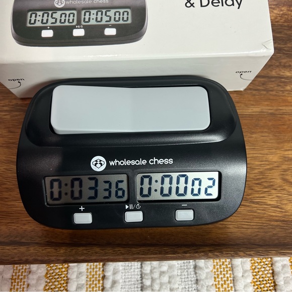 Wholesale Chess Basic Digital Chess Clock & Game Timer with Bonus and Delay - Picture 5 of 15